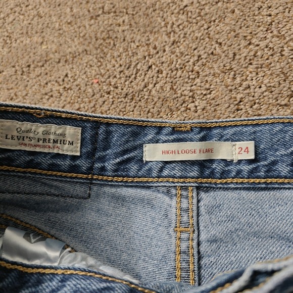 Levis Premium Jeans Womens Size 24 High Loose Flare Distressed Light Wash Blue - Picture 5 of 16
